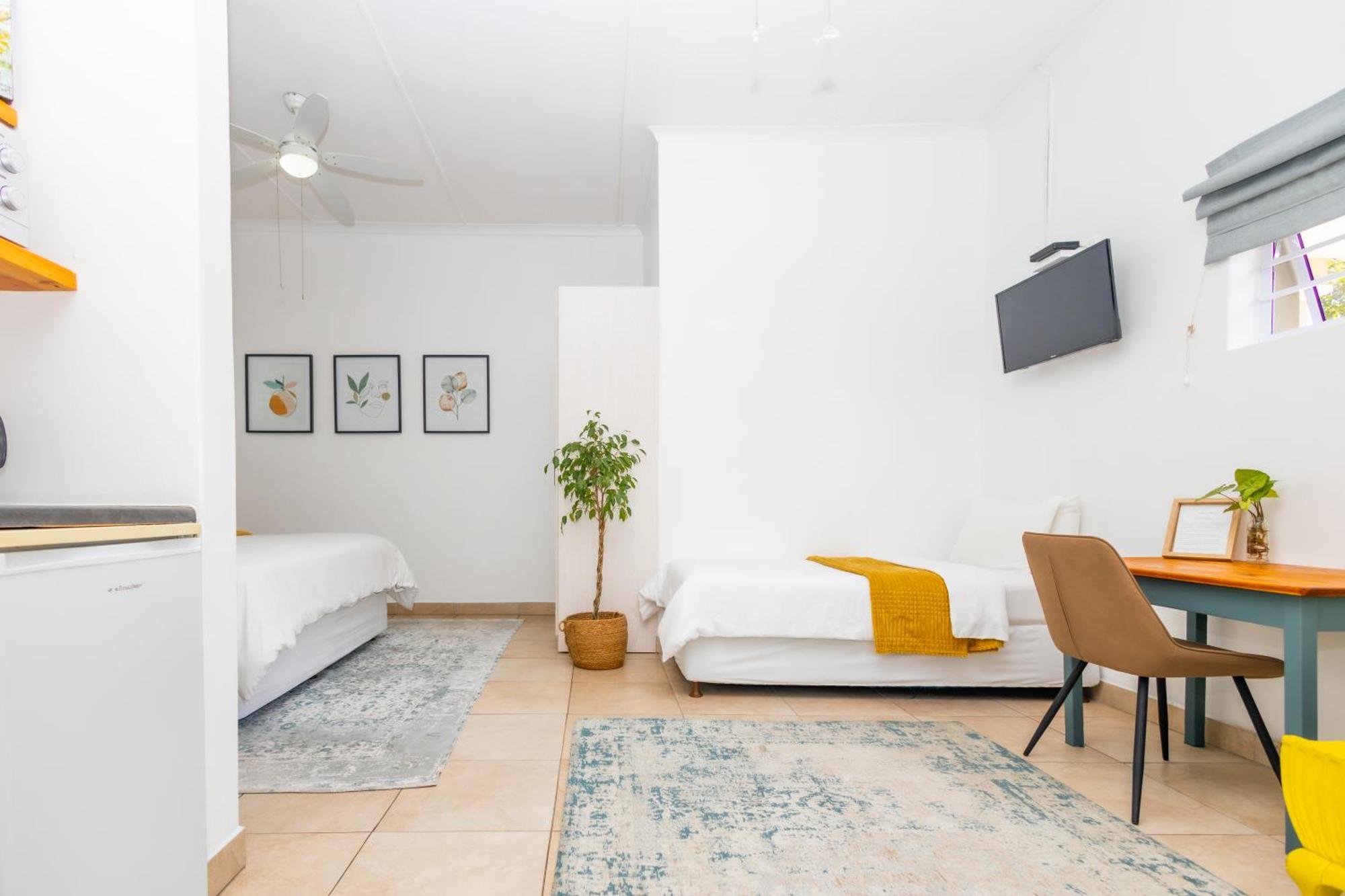The Yellow Door Guesthouse 东伦敦 外观 照片